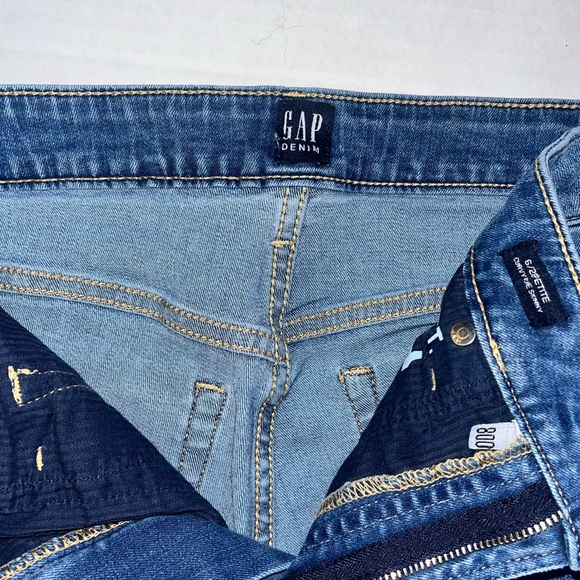 Gap Curvy True Skinny Petite Denim Jeans Distressed Cropped Capri - Picture 3 of 4